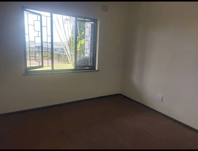 3 BEDROOM SECTIONAL TITLE RENTED IN THE WOLDS